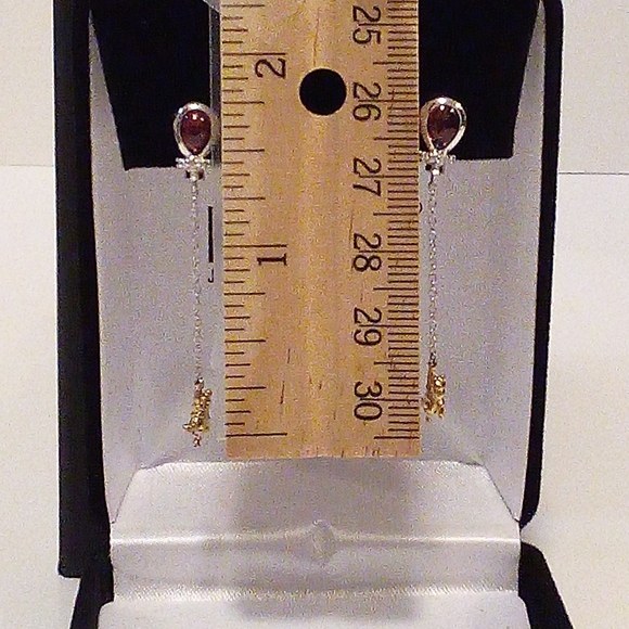 ---- - Picture 2 of 9